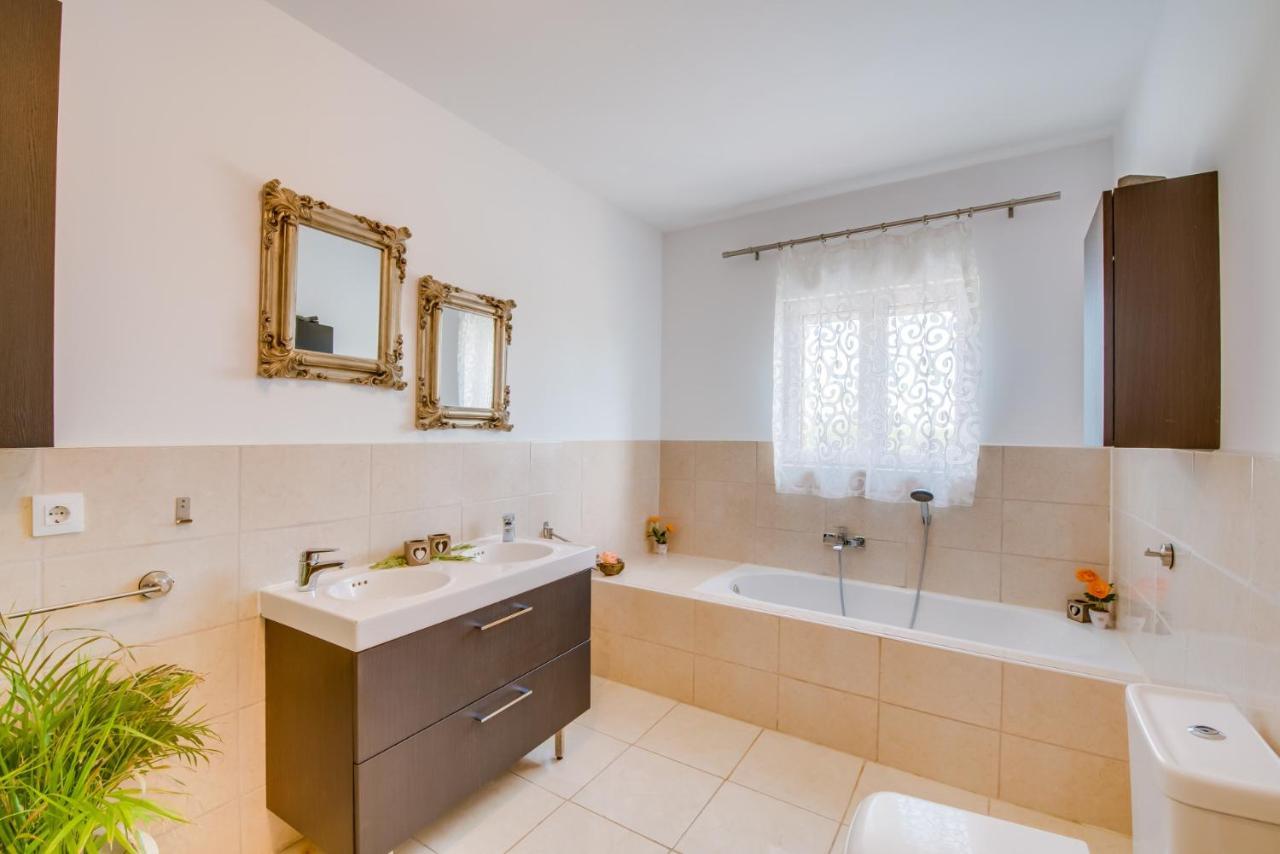 Ideal Property Mallorca - Villa Del Nord 사 포블라 외부 사진